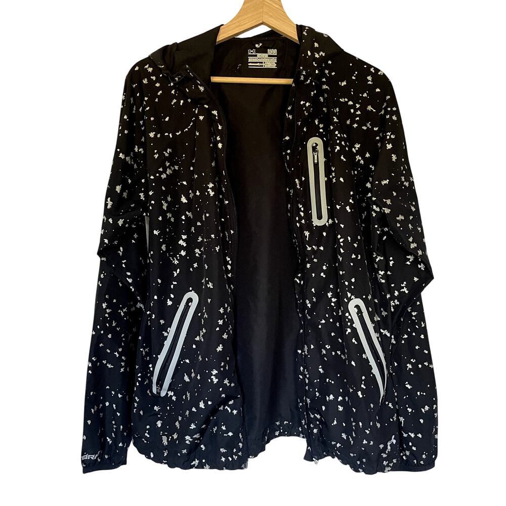 Under Armour semi-fitted‎ all season gear women's size L bomber jacket black